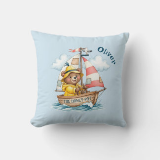 Cojín Decorativo Whimsical Sailor Bear on Sailboat