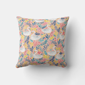 Cojín Decorativo Whimsical Sweet Swans on Pale Pink