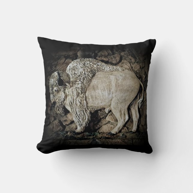 Cojín Decorativo "White Buffalo" original art (Anverso)