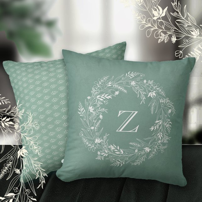 Cojín Decorativo White leafy botanical circle letter Z (Subido por el creador)