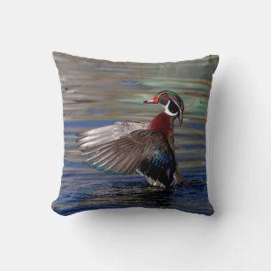 Cojín Decorativo Wing Flapping Wood Duck