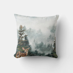 Cojín Decorativo Winter Woodland Foggy Mountain Forest Doe