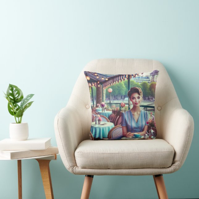Cojín Decorativo Woman in restaurant Throw Pillow (Silla)