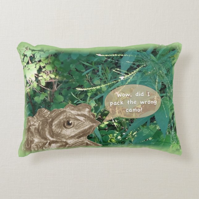 Cojín Decorativo Wow! ¡He empacado el camo equivocado! 12" x 16" (Anverso)