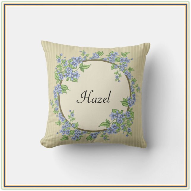 Cojín Decorativo Wreath floral azulada de estilo victoriano (Subido por el creador)