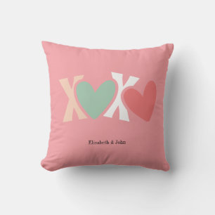 Cojín Decorativo "XOXO" colorido día de San Valentín