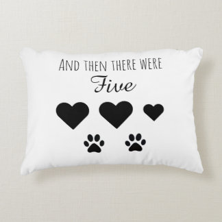 Cojín Decorativo Y luego fueron cinco