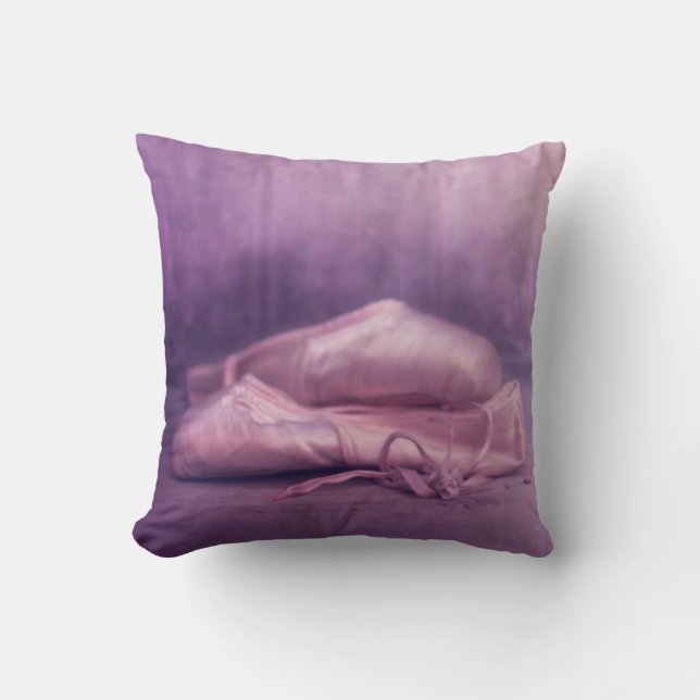 Cojín Decorativo zapatos de ballet de la bailarina en rosa (Anverso)