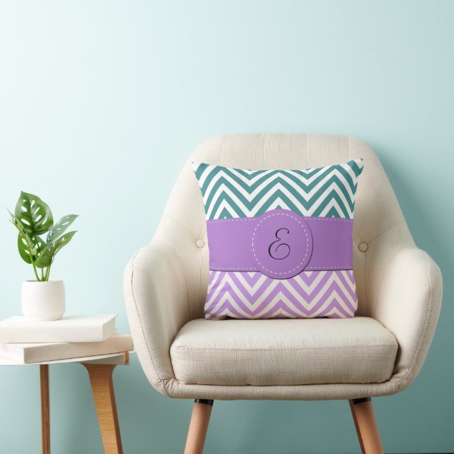 Cojín Decorativo Zigzag azul, zigzag morado, chevron, monograma (Silla)