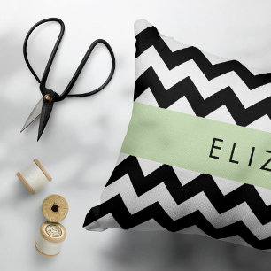 Cojín Decorativo Zigzag negro y blanco, patrón de cheurón, nombre