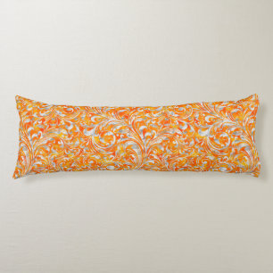 Cojín Diseño floral naranja suave