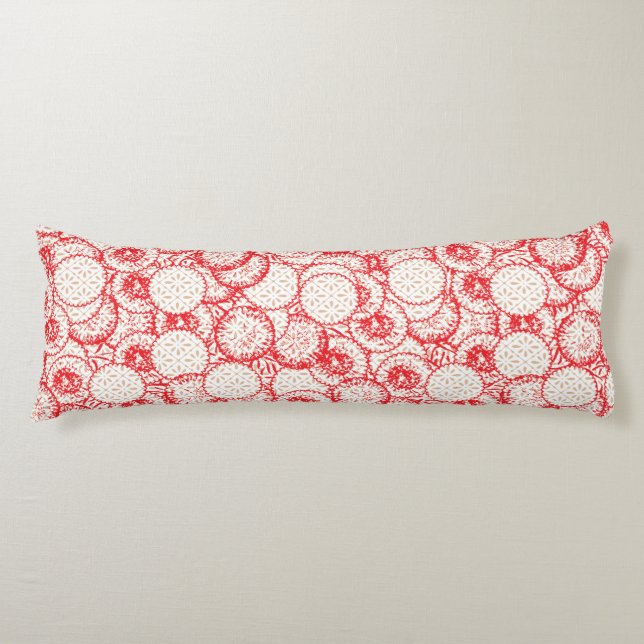 Cojín Diseño textil intrincado con rojo, oro y (Anverso)