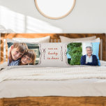 Cojín Dos fotos tan afortunadas que te tienen neutral<br><div class="desc">almohada personalizada para el cuerpo de la foto para alguien especial. El diseño presenta corchetes ondulados para encuadrar las fotos (definiendo quién es NOSOTROS y quién ES USTED). Leídos en letra informal y tipografía de tipografía delgada, el texto dice: Somos tan afortunados de tenerte. La plantilla de la foto se...</div>