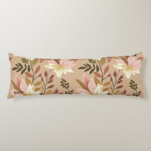 Cojín Elegante Floral en Tonos Rosa Polvo y Dorados