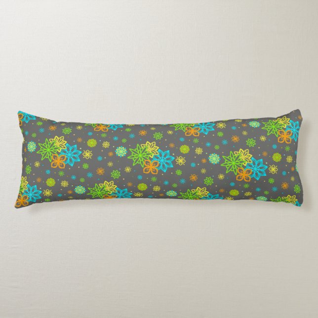 Cojín Flores de punta de felpa - Patrón Emmy (Anverso)