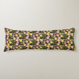 Cojín Flores rosas y amarillas