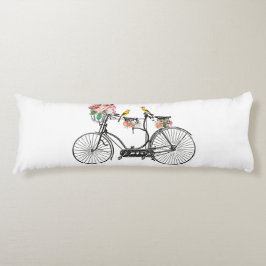 Cojín Flores y pájaros de bicis románticas