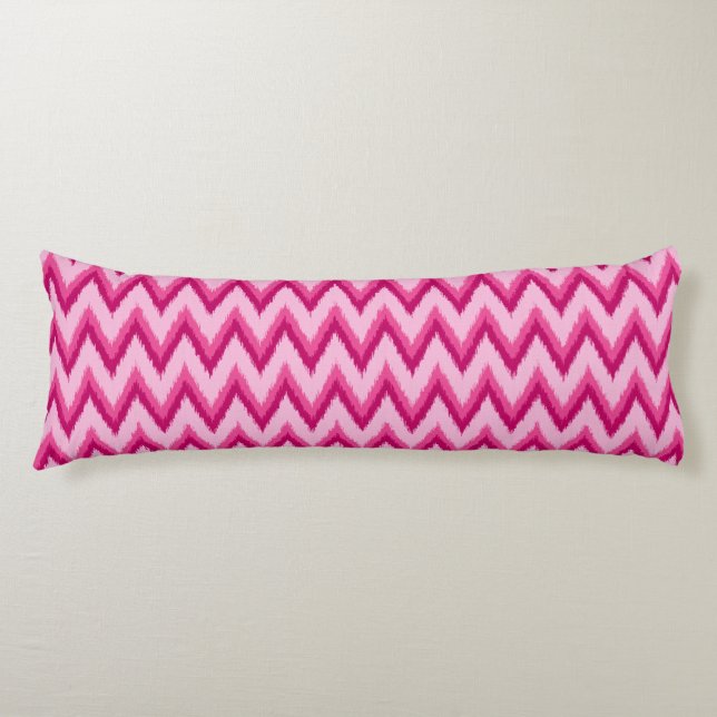 Cojín Ikat Chevron Stripes - Fuchsia y rosa pálido (Anverso)