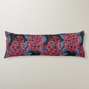 Cojín Lílago rojo sobre azul oscuro