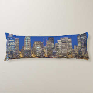 Cojín Línea del centro y frente al mar en Twilight