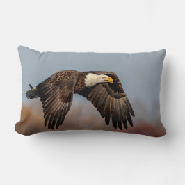 Cojín Lumbar Águila calva en vuelo