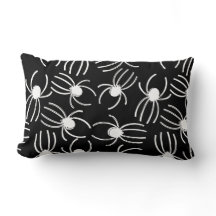 Araña de garrapata negra y blanca