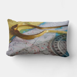 Cojín Lumbar Avonturen beleven en bestemming zoeken op kompas.