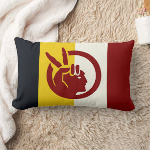 Cojín Lumbar bandera del Movimiento Indio Americano