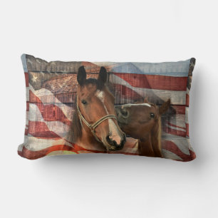 Cojín Lumbar Bandera norteamericana de grano ruidoso de caballo