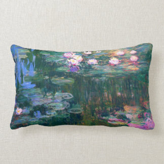 Cojín Lumbar Bello Artes 1917 de Claude Monet de los lirios de