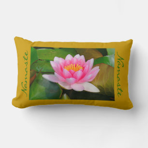 COJÍN LUMBAR BELO FLOR DE LOTO ROSA / NAMASTÉ(FOTOG)