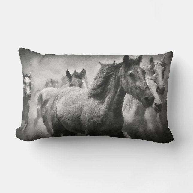 Cojín Lumbar Caballo Stampede Lumbar Pillow (Anverso)