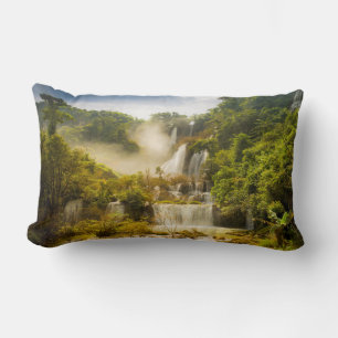Cojín Lumbar Cascada el Tailandia de Thi Lor Su