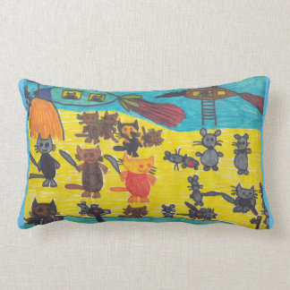 Cojín Lumbar Cats' War Against Mice Pillow