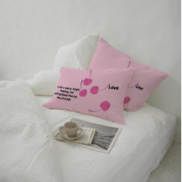 Cojín Lumbar Cherry Love – Pop Art Cherries - Valentine’s Day