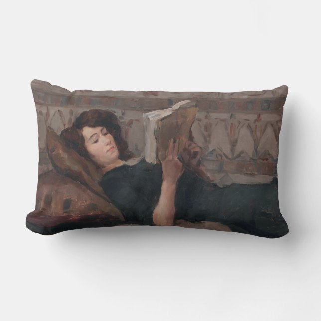 Cojín Lumbar Chica leyendo un libro (Reclinando en un Divan) (Anverso)