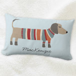 Cojín Lumbar Dachshund Sausage Dog Personalizado<br><div class="desc">Pequeña salchicha de Dachshund o perrito de bruñido en trajes de punto. Perfecto para los amantes de los perros y los paseantes. Arte original de Nic Squirrell. Cambie el nombre a personalizar.</div>