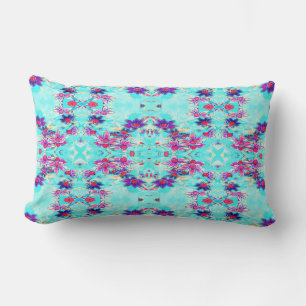 Cojín Lumbar Dibujo de flores moradas de niña lindo en azul acu