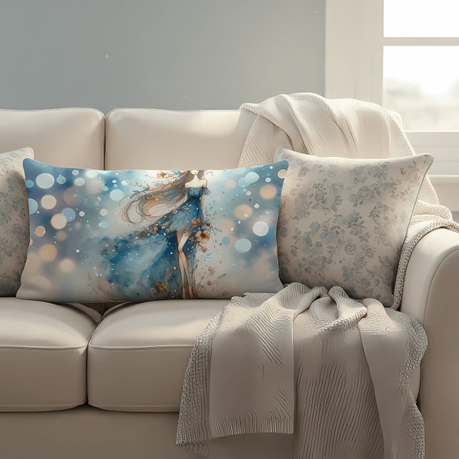 Cojín Lumbar Diosa etérea de la fantasía en un sueño de acuarel (Ethereal Fantasy Goddess in a Watercolor Dream Lumbar Pillow)