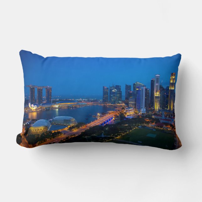 Cojín Lumbar El centro de Singapur de noche (Anverso)