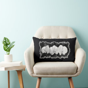 Cojín Lumbar Elegante color blanco negro de agua floral