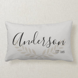 Cojín Lumbar Elegante con el nombre y el establecimiento de la