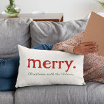 Cojín Lumbar Familia moderna coincidente Minimalista Feliz Navi<br><div class="desc">Añada vibraciones de Navidades cómodos con nuestro FERRY Family Name Pillow! 🎄 Personalizar con su texto. ¡Magia minimalista para tu acogedor nido! 🎅 #MerryFamilyPillow #ChristmasDecor</div>
