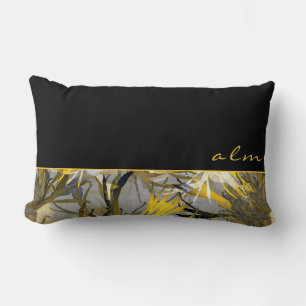 Cojín Lumbar Flor artística gris y amarilla negra   Monograma
