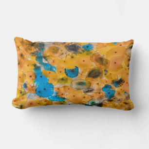 Cojín Lumbar Flor de color amarillo y azul