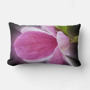 Cojín Lumbar flor de magnolia rosa