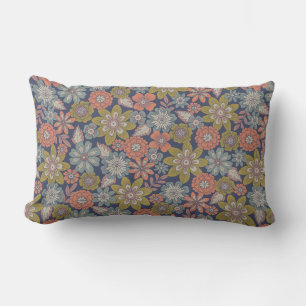 Cojín Lumbar Flor florece y florece en coral, azul y verde