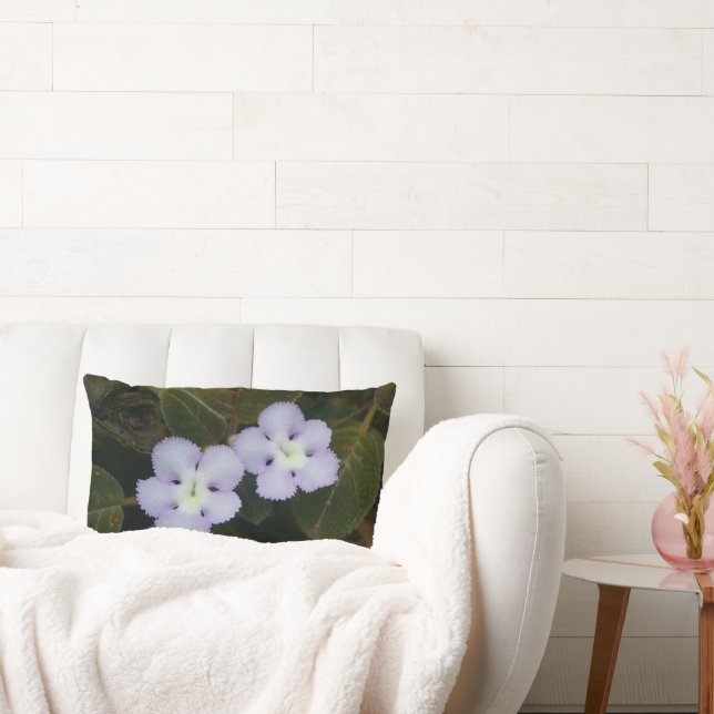 Cojín Lumbar Flor silvestre tropical violeta (Sofá)