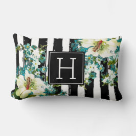 Cojín Lumbar Flores azules y blancas elegantes con monograma