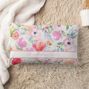 Cojín Lumbar Flores rosadas sonrojadas con escritura de nombre 